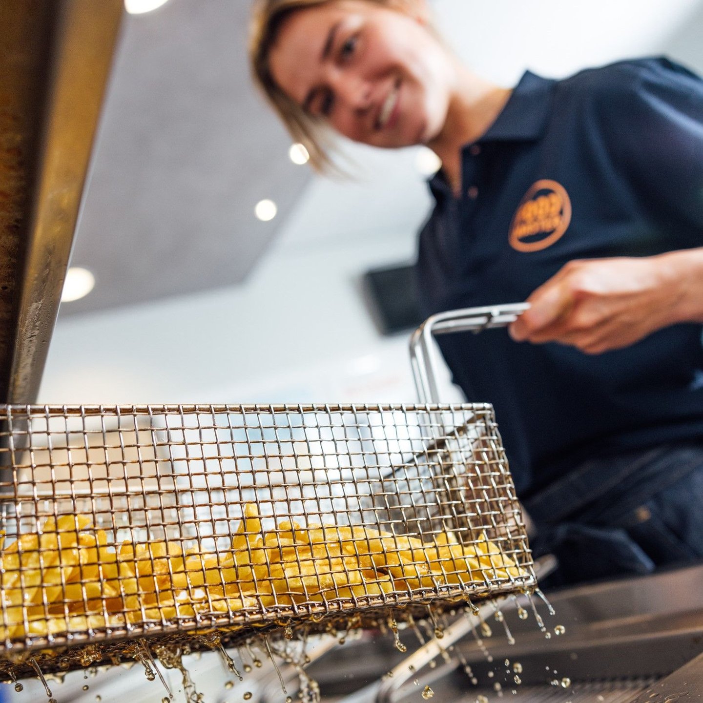 Kom werken in de horeca. Ga aan de slag als allround cafetariamedewerker bij Foodmaster Lucky's Leerdam. Zowel parttime als fulltime functies beschikbaar.